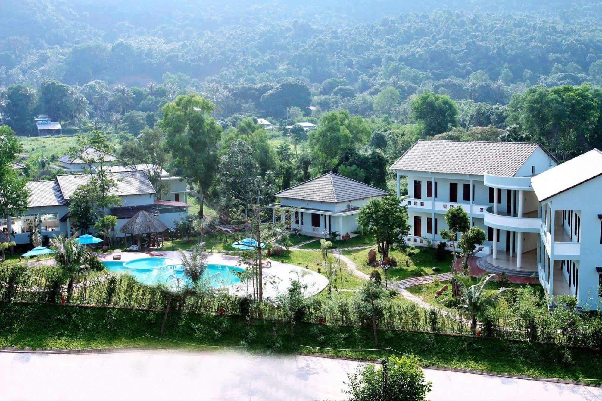 Resort Montana Phú Quốc Exterior foto