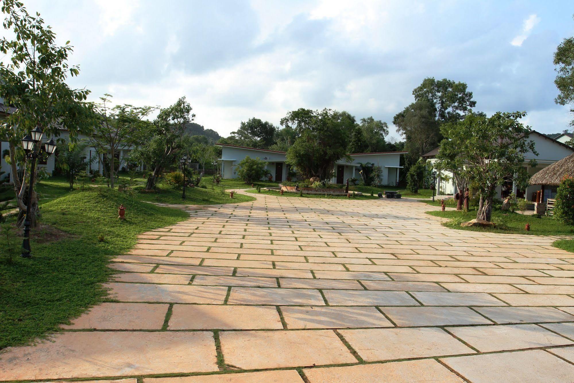 Resort Montana Phú Quốc Exterior foto